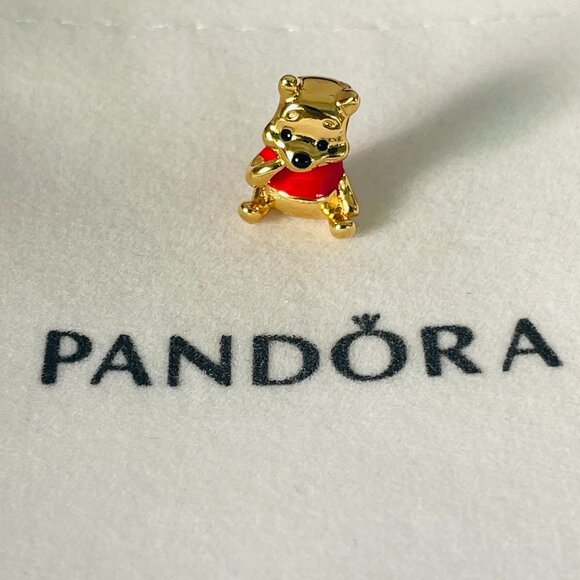 Pandora Disney Winnie the Pooh Bear Charm - Picture 2 of 6